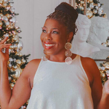 MzVal Christmas Every Day
